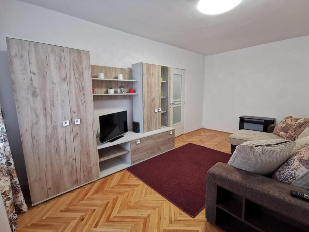 Apartament Carla-Maria เดวา ภายนอก รูปภาพ