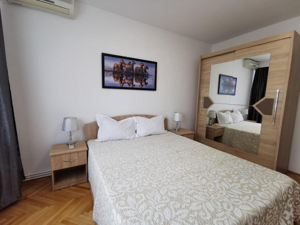 Apartament Carla-Maria เดวา ภายนอก รูปภาพ