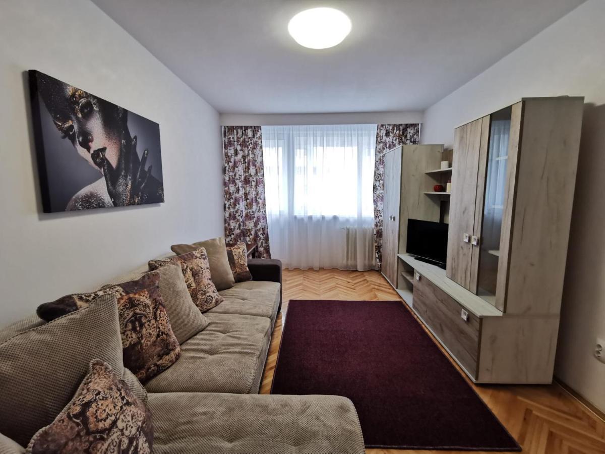 Apartament Carla-Maria เดวา ภายนอก รูปภาพ